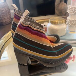 NEW~ Ladies Striped Multicolor Ankle Boots- Size:9 
Made in Mexico